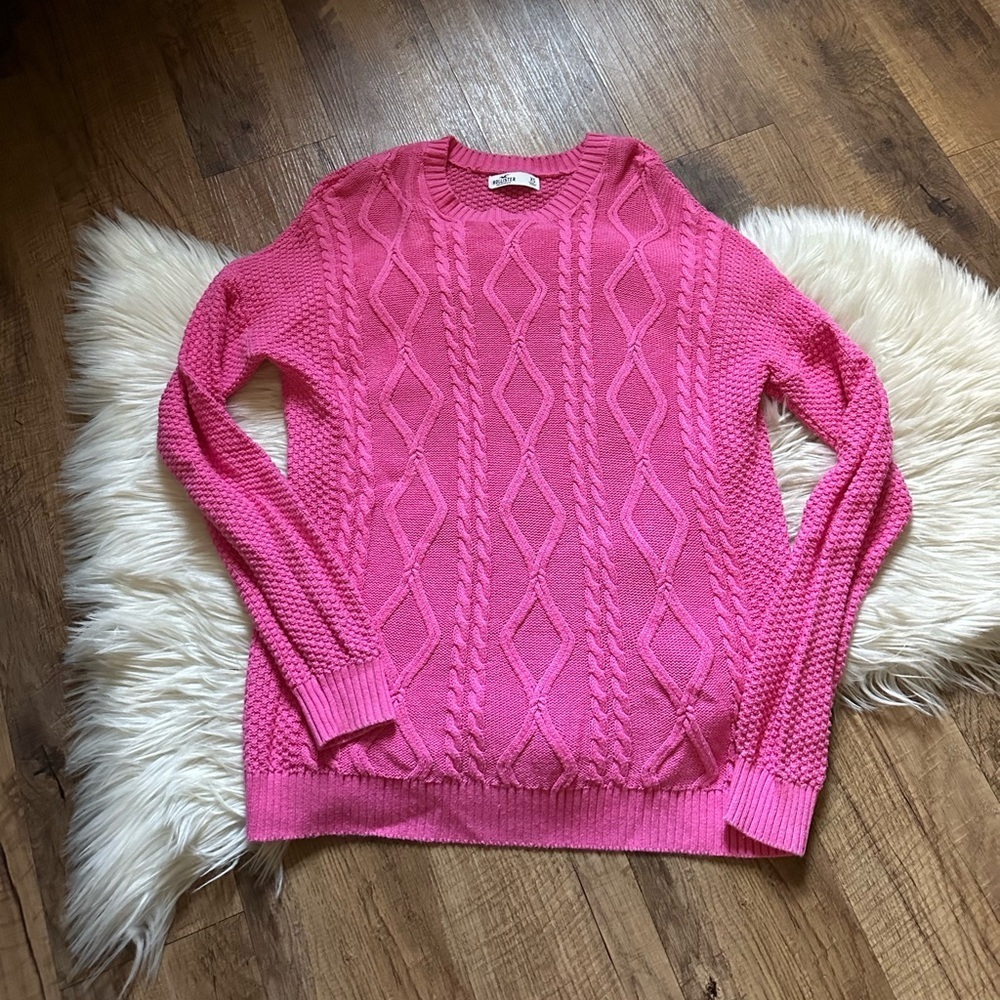 HOLLISTER Bright Pink Cable Knit Sweater - Picture 2 of 4